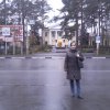 Перед зданием дирекции ОИЯИ